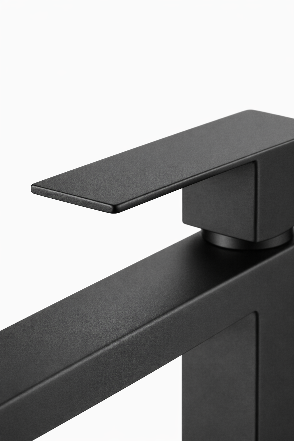 cortenvale-nexo-bathroom-sink-faucet-spout-top-detail

